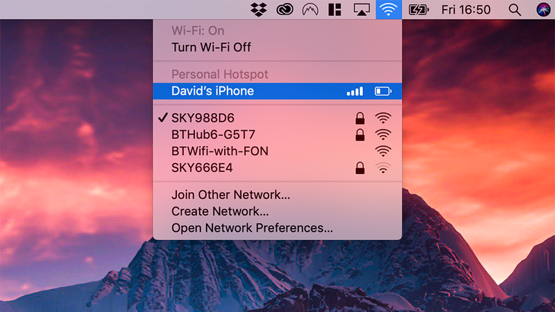 Illustration for article titled The Complete Guide to Tethering From Your Phone or Tablet When You Don't Have Wifi
